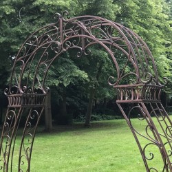 Arco para rosales de hierro forjado marrón patinado