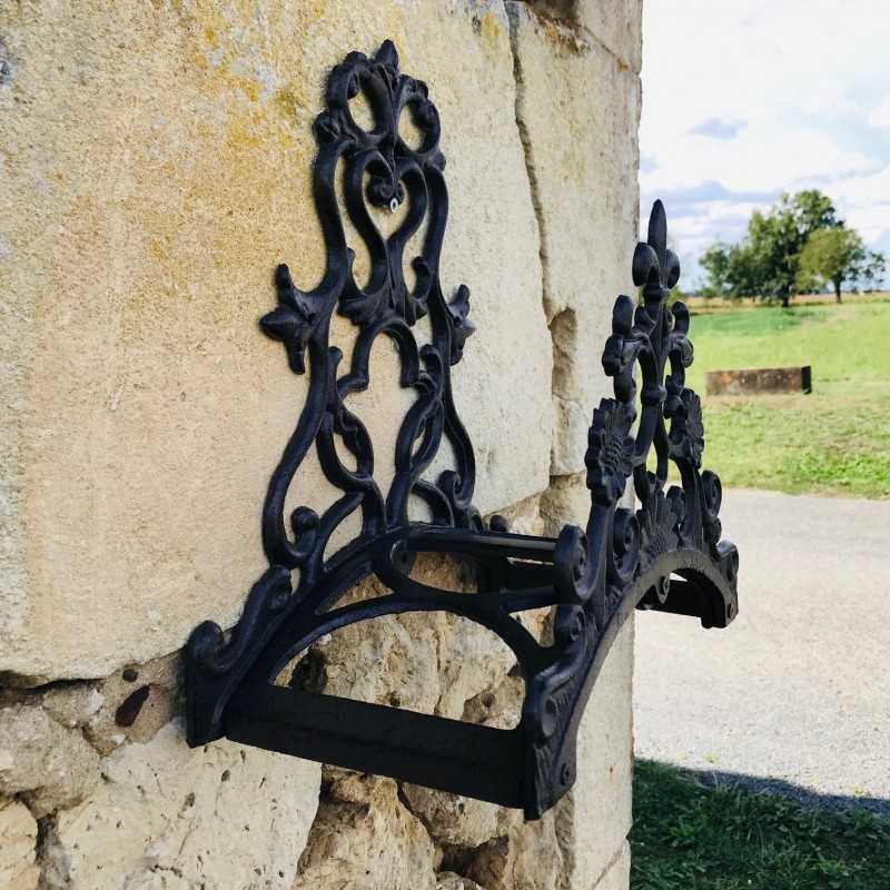 Portamanguera de pared de hierro fundido marrón