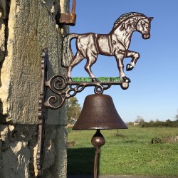 campana de jardín en hierro fundido con motivo caballo