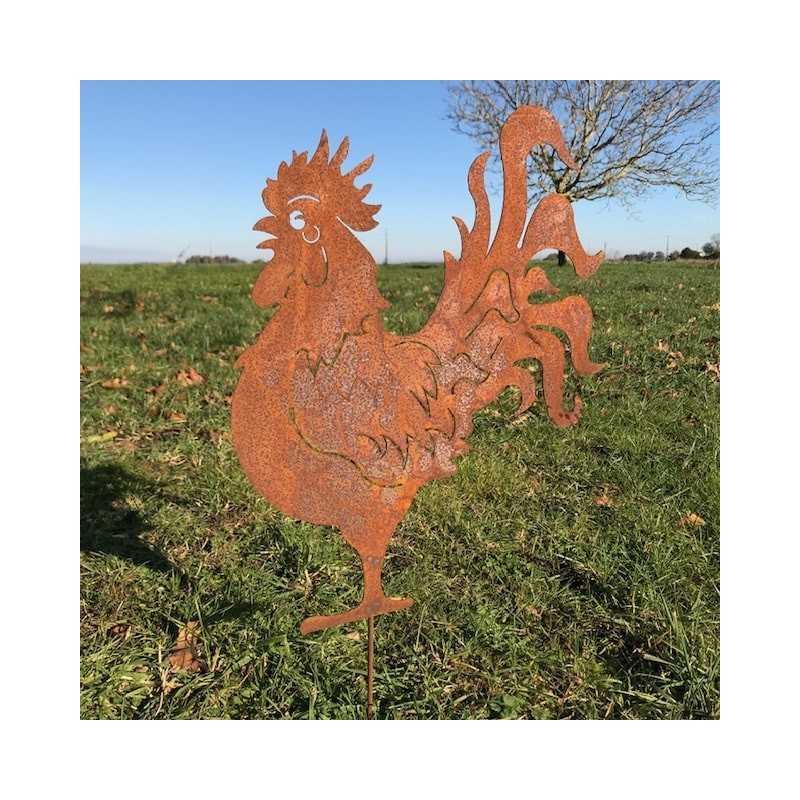 Gallo decorativo de metal oxidado para jardín