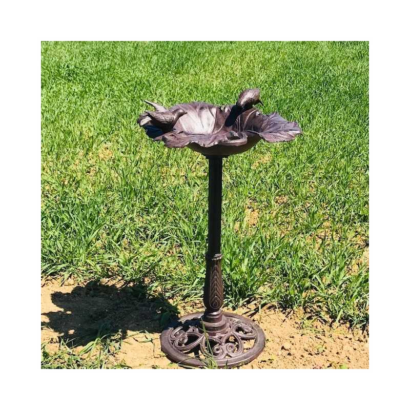 Grande Mangeoire Bain d'oiseau en Fonte Feuille De Vigne marron H-83cm vue entiere 