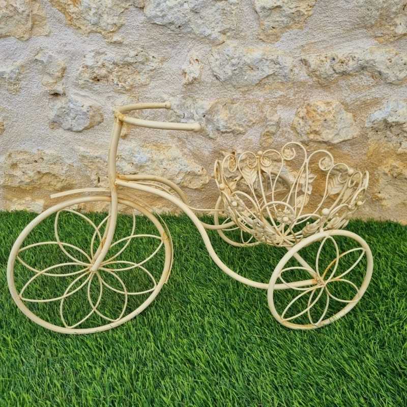 Portamacetas triciclo de metal vintage
