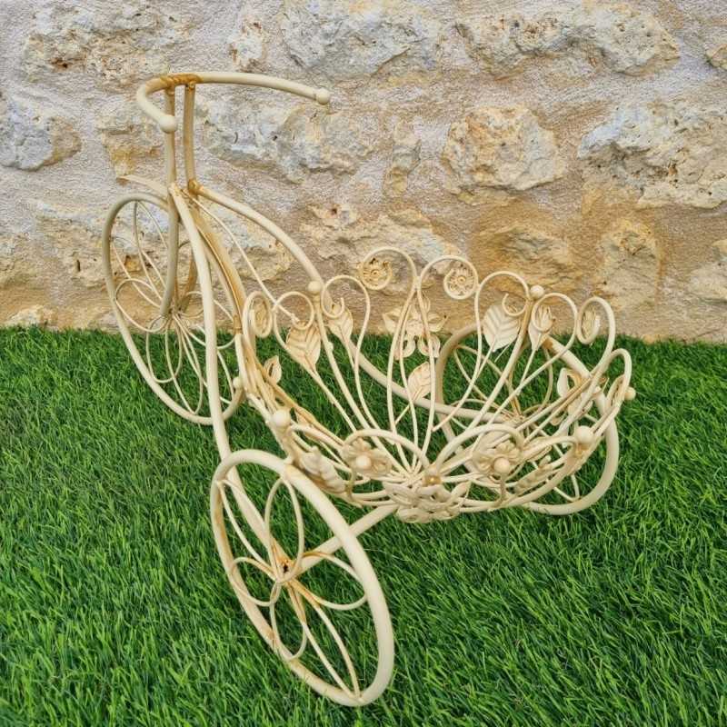 Portamacetas triciclo de metal vintage