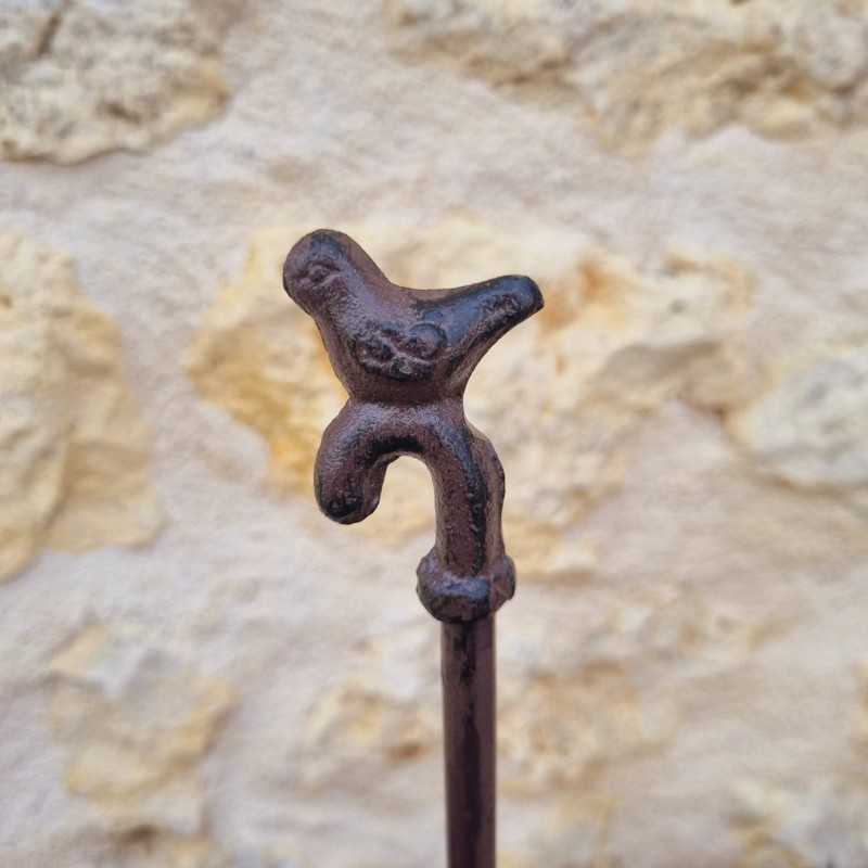 Baño para pájaros de hierro fundido con forma de paraguas