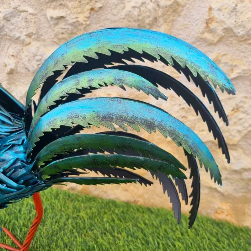 Gallo decorativo de metal multicolor