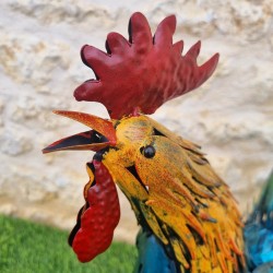 Gallo decorativo de metal multicolor