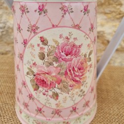 Broc decorativo estilo antiguo con motivos de rosas 18,90 € LEZARD DU JARDIN