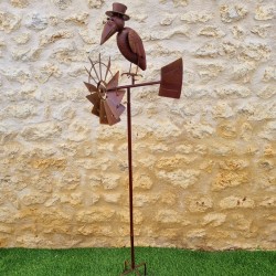 Pic, éolienne de jardin en fer motif corbeau aspect rouille 55,90 € LEZARD DU JARDIN