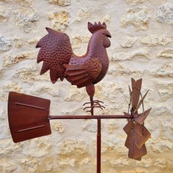 Pincho, molino de viento decorativo para jardín en hierro con motivo de gallo y acabado óxido 54,90 € LEZARD DU JARDIN