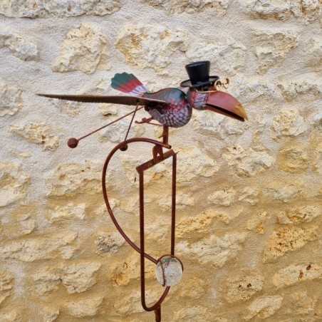 Balancier en fer oiseau coloré grandes ailes bouge avec le vent 44,90 € LEZARD DU JARDIN