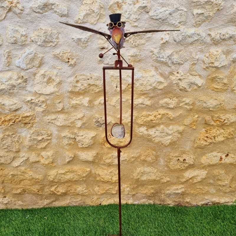Balancier en fer oiseau coloré grandes ailes bouge avec le vent 44,90 € LEZARD DU JARDIN