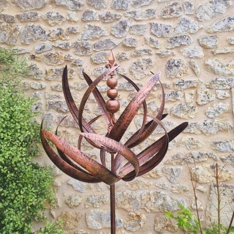 Molino de viento decorativo para jardín en hierro cobreado modelo CHANTILLY 169,00 € LEZARD DU JARDIN