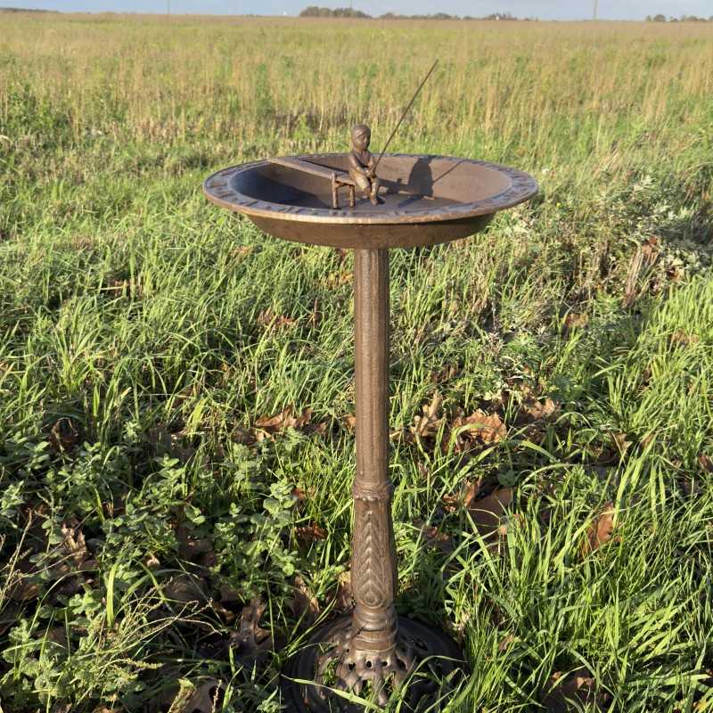 Baño para pájaros de hierro fundido pescador 139,00 € LEZARD DU JARDIN