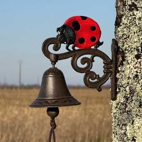 campana de jardín en hierro fundido con mariquita colorida