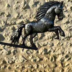 Móvil de acero inoxidable caballo encabritado 160 cm – Escultura ecuestre – Lézard du Jardin