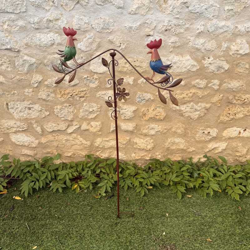 Móvil decorativo gallinas metal pintado 124 cm