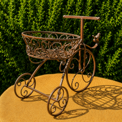 Soporte para macetas de jardín con cesta de volutas