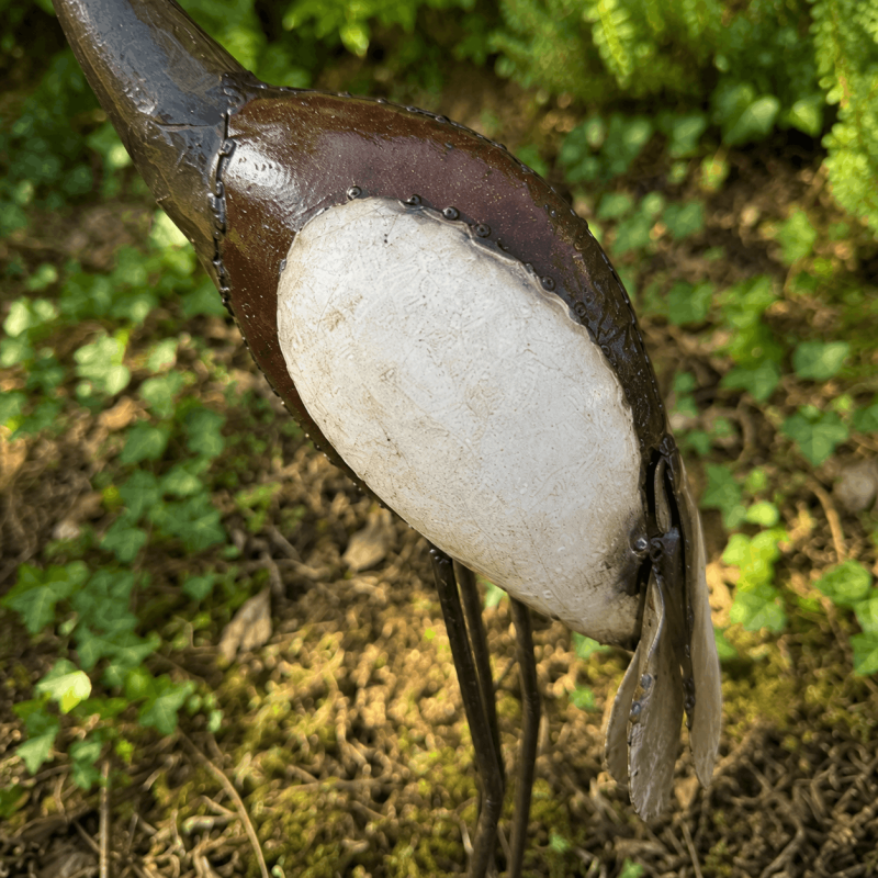 Escultura de grulla – vista del ala