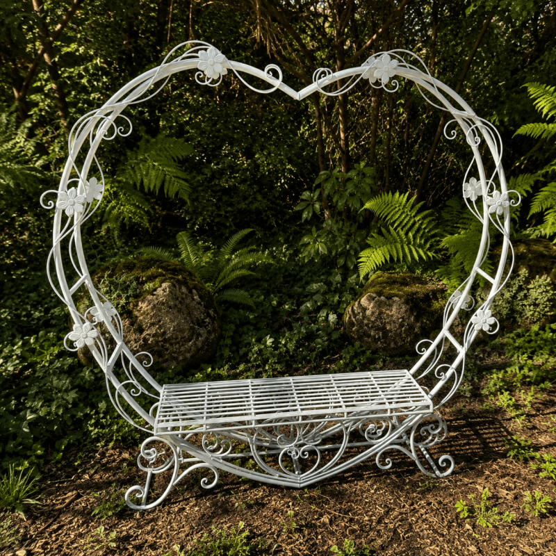 Banco arco corazón de jardín en metal blanco