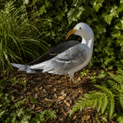 Estatua de gaviota blanca y gris de 25 cm – vista completa