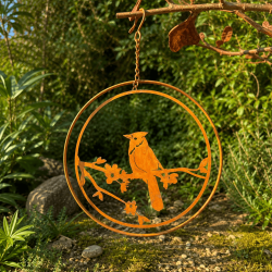 Decoración colgante con pájaro sobre rama en metal oxidado – Vista frontal